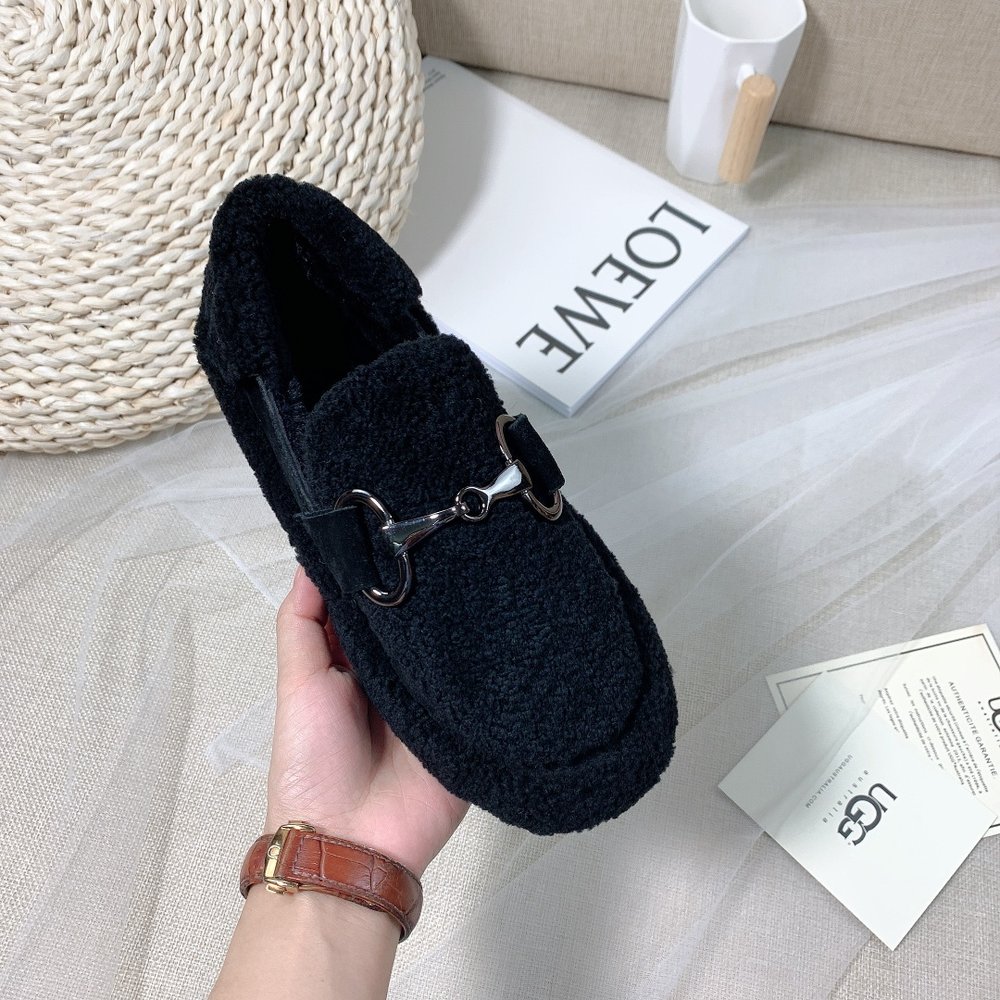 UGG 테디 베이비 컬 로퍼 001-286479
