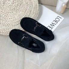UGG 테디 베이비 컬 로퍼 001-286479