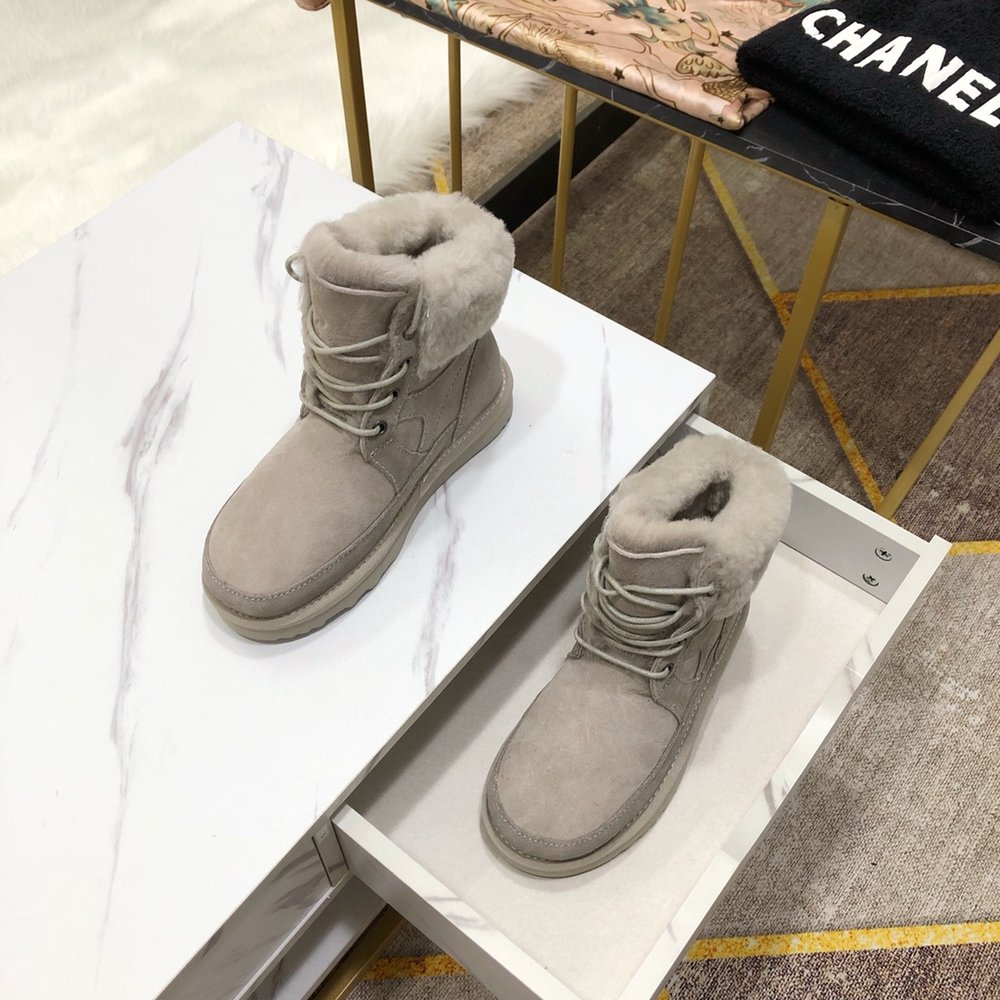UGG 한정판 레트로 부츠 001-286480