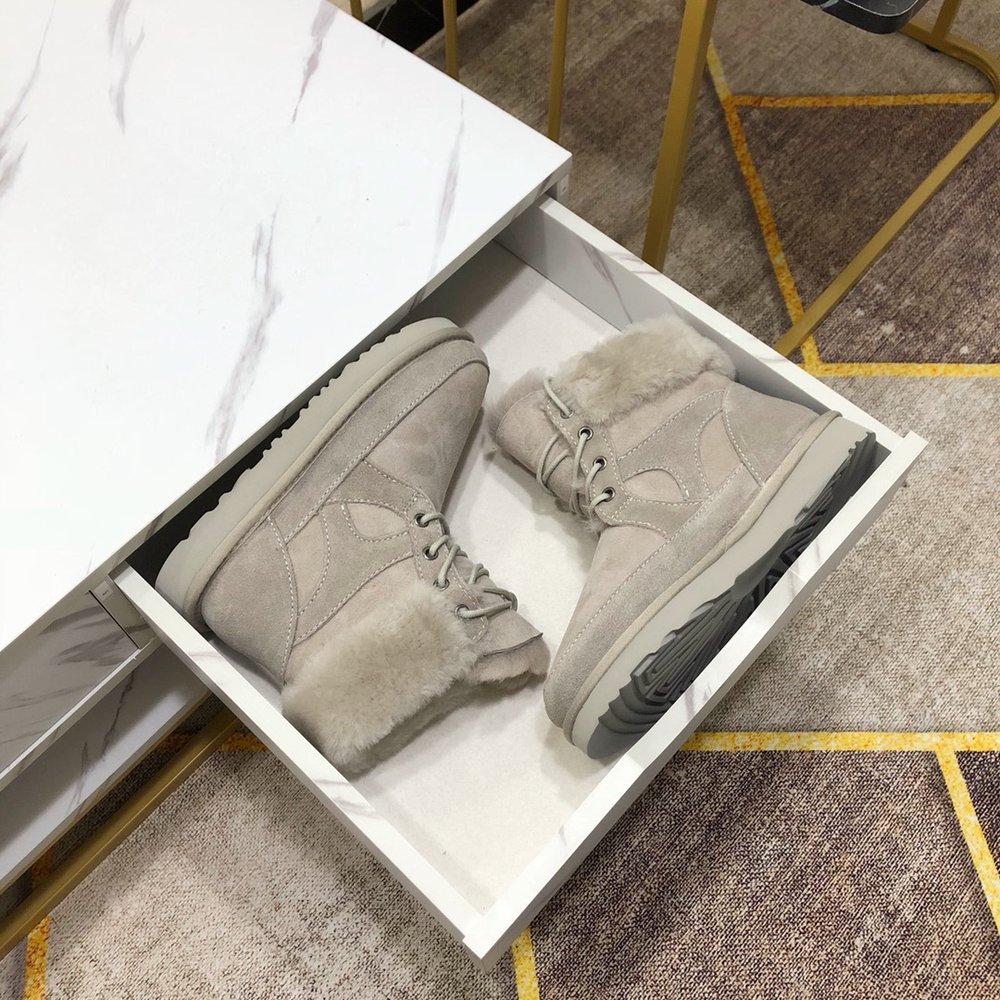 UGG 한정판 레트로 부츠 001-286480