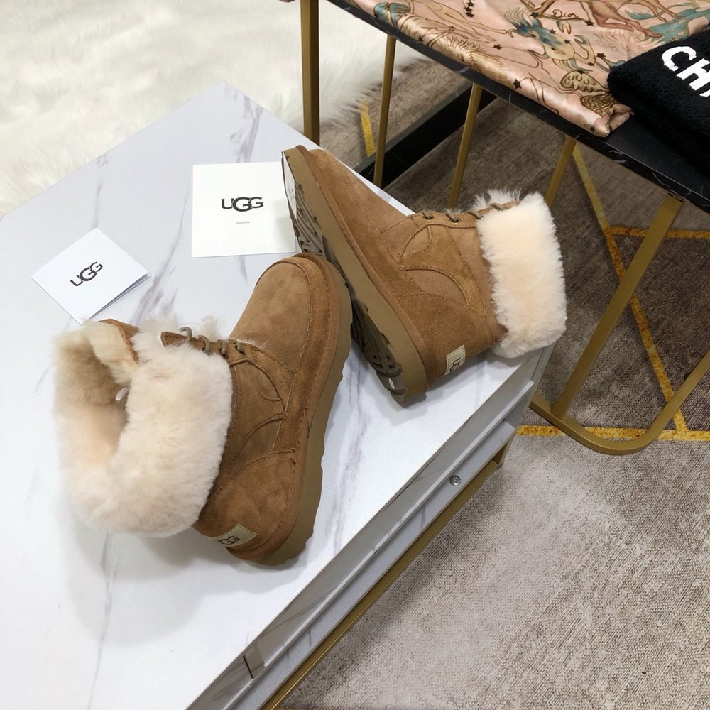 UGG 리미티드 에디션 모터사이클 부츠 001-286482