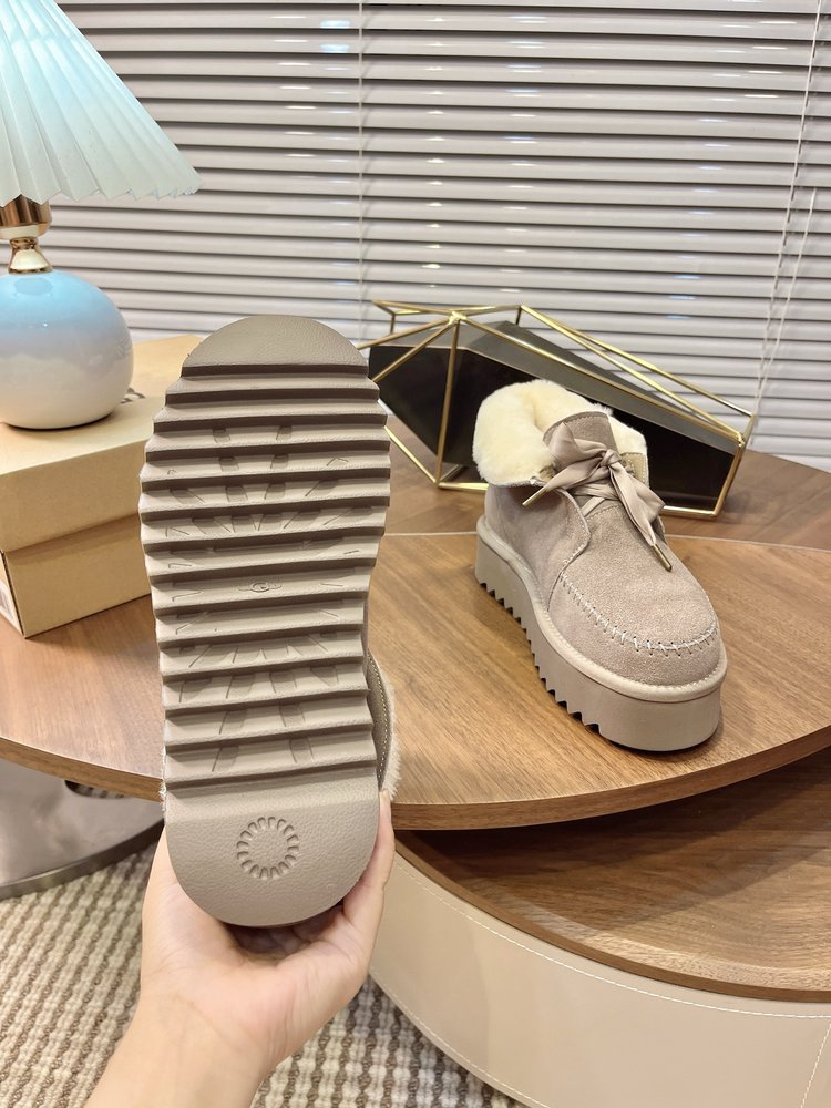 Ugg 케일리 두꺼운 밑창 스니커즈 001-286483
