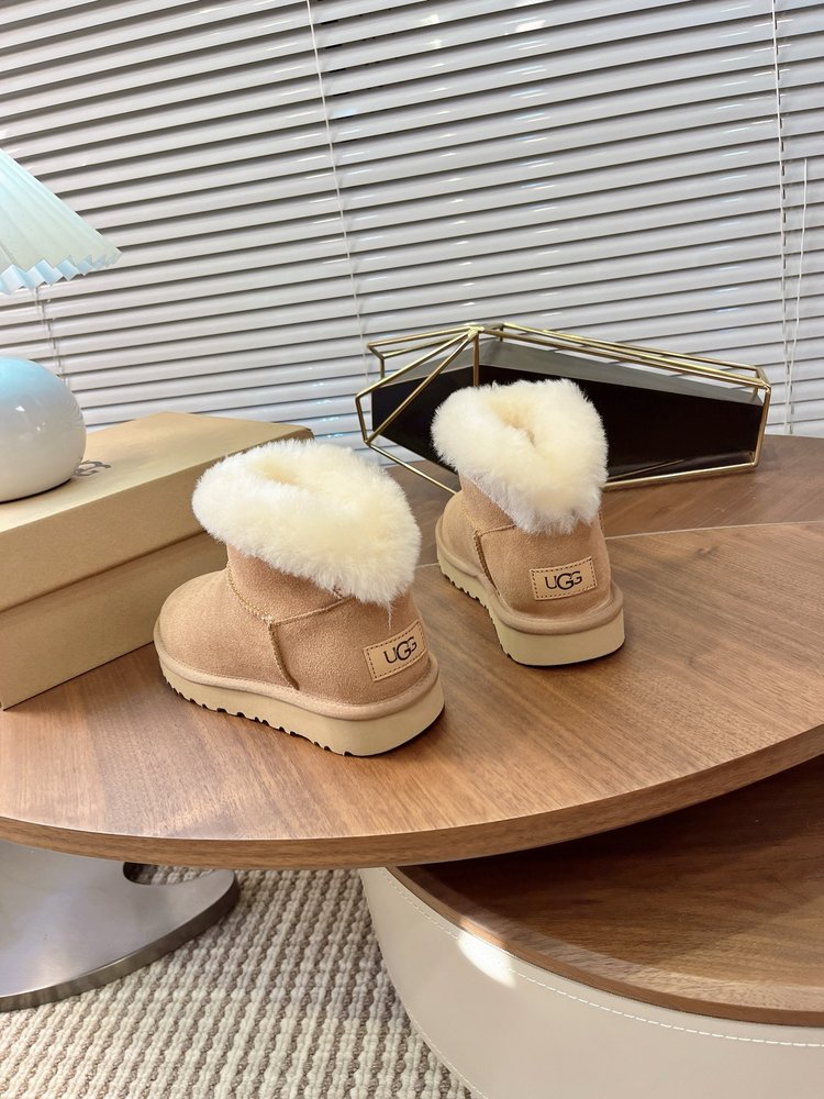UGG 스웨이드 울 스노우 부츠 001-286484