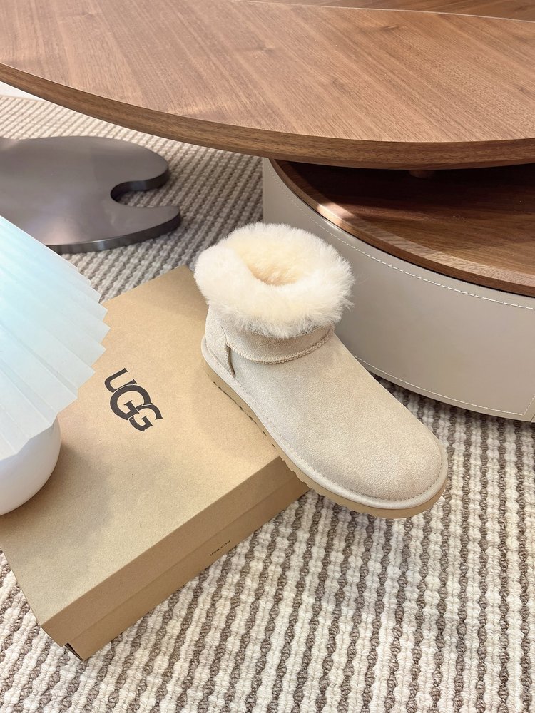 UGG 스웨이드 방한 숏부츠 001-286485