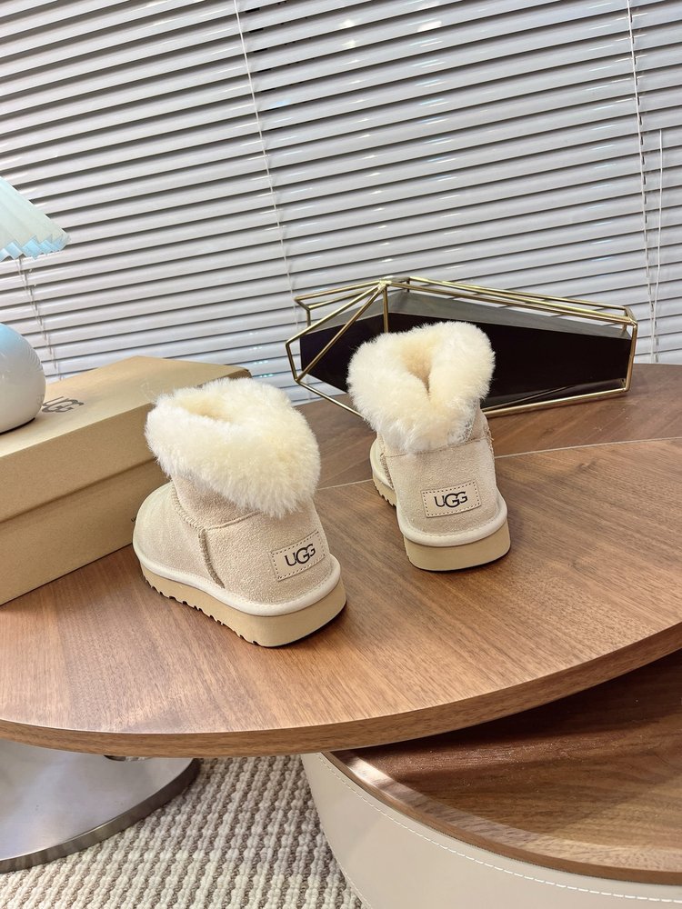 UGG 스웨이드 방한 숏부츠 001-286485
