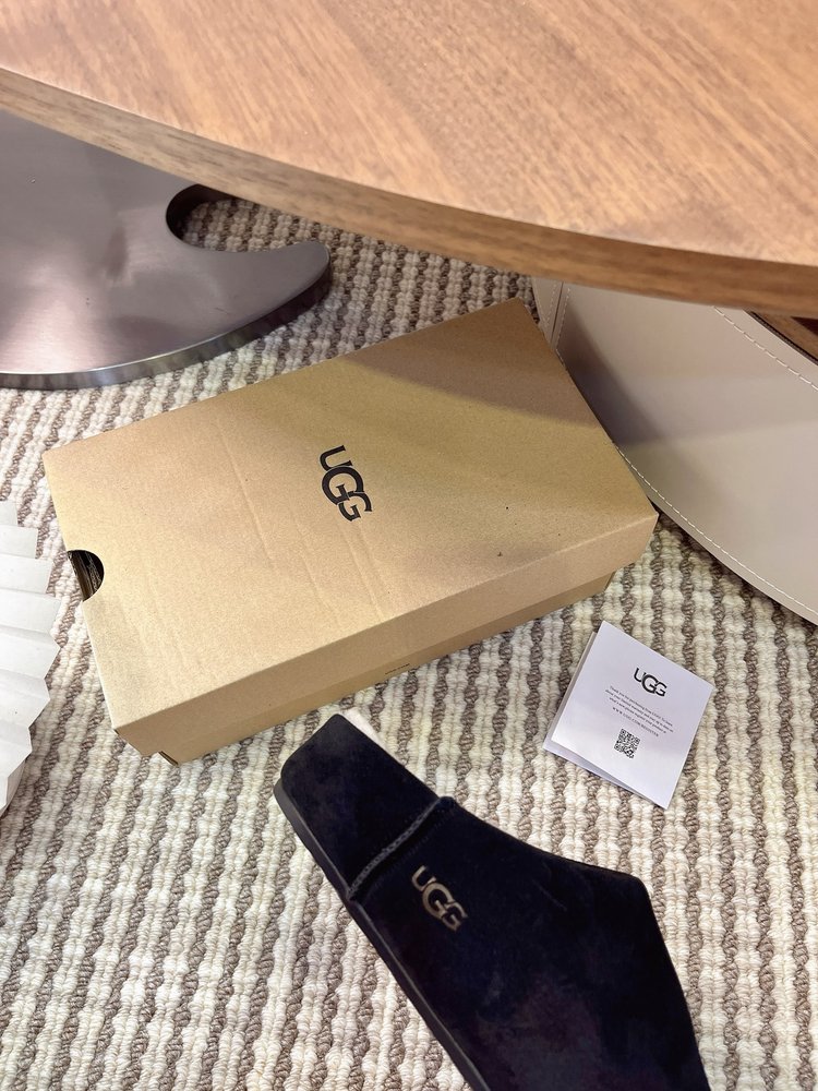 UGG 가을 여성 발편한 단화 001-286487