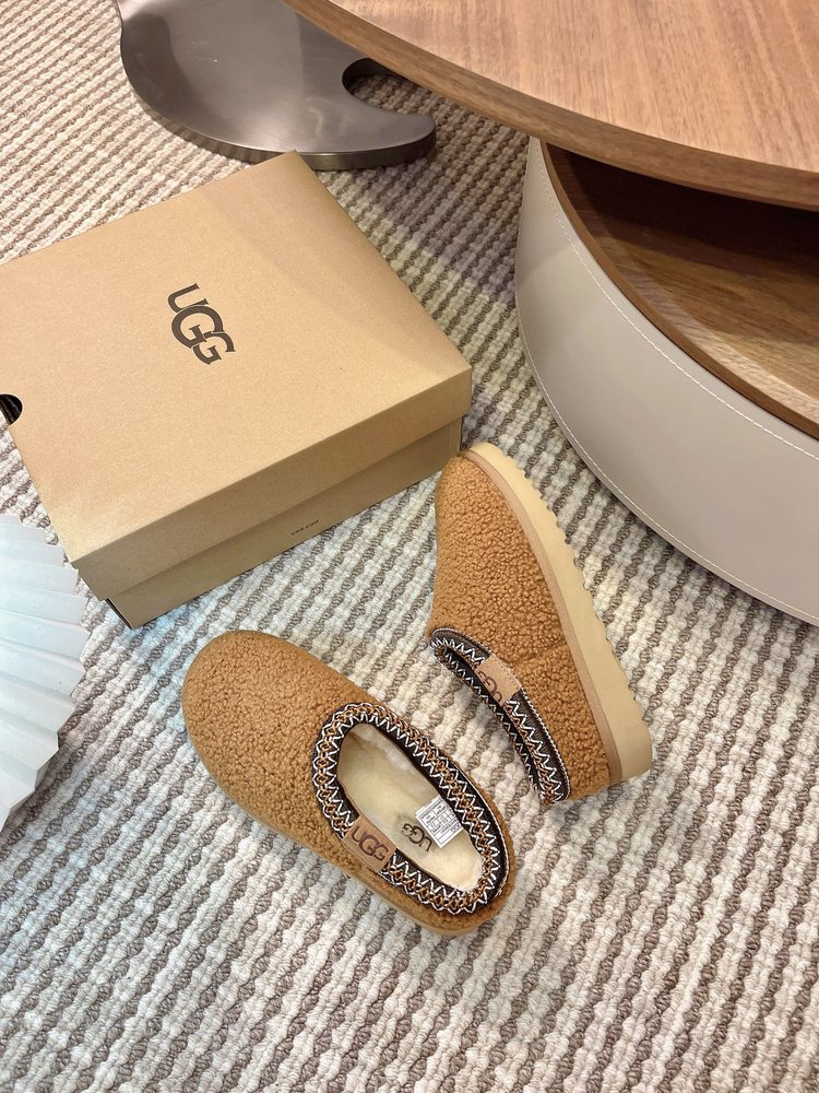 UGG 테디 털 스노우부츠 001-286495