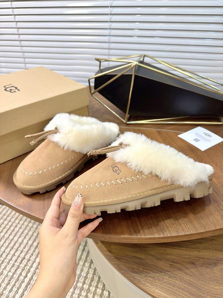 UGG 코켓 스티치 슬리퍼 001-286499