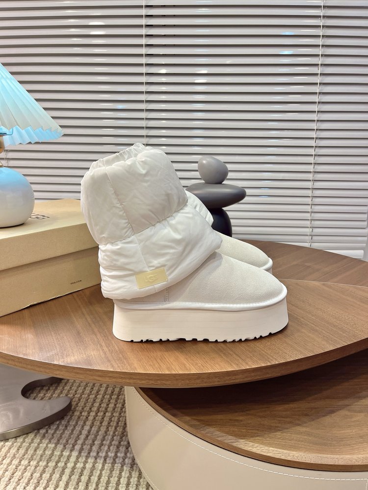 UGG 24FW 스트레치 부츠 스노우부츠 001-286523