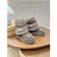 UGG 24FW 탄력 스노우부츠 001-286525