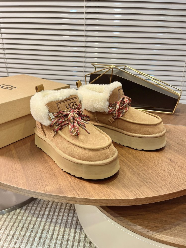UGG 포캐라 두꺼운 밑창 스노우 부츠 001-286530
