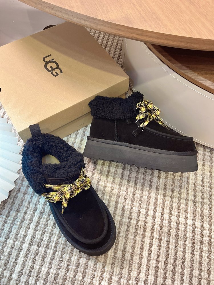 UGG 푸칼라 퍼 스노우부츠 001-286531