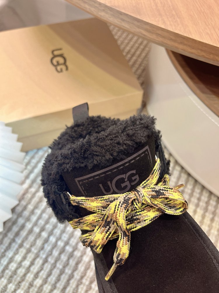 UGG 푸칼라 퍼 스노우부츠 001-286531
