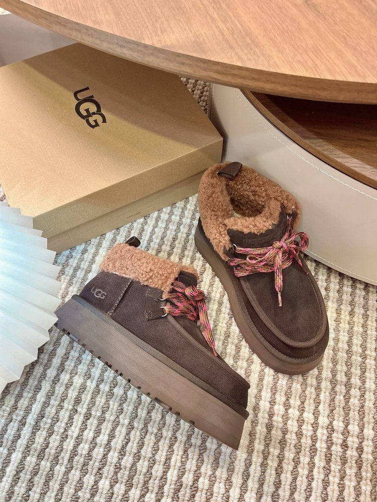 UGG 푸카라 두꺼운 바닥 스노우부츠 001-286532