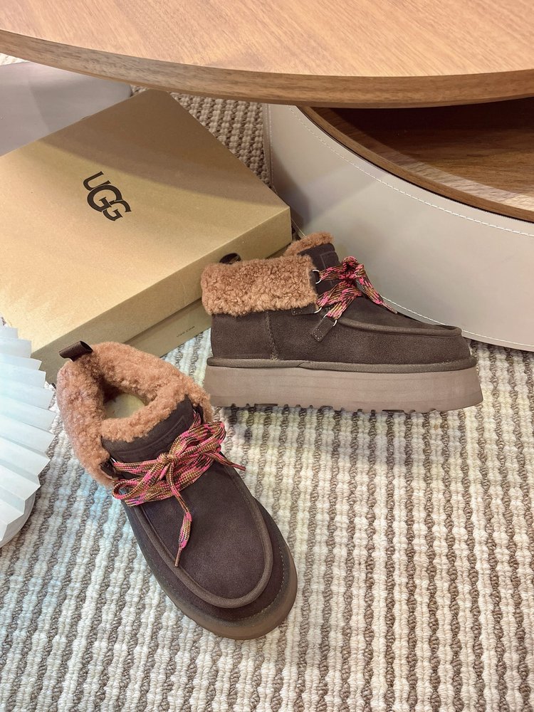 UGG 푸카라 두꺼운 바닥 스노우부츠 001-286532