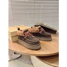 UGG 푸카라 두꺼운 바닥 스노우부츠 001-286532