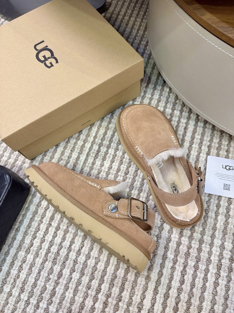 UGG 에블리나 크로그 플립플랍 001-286534