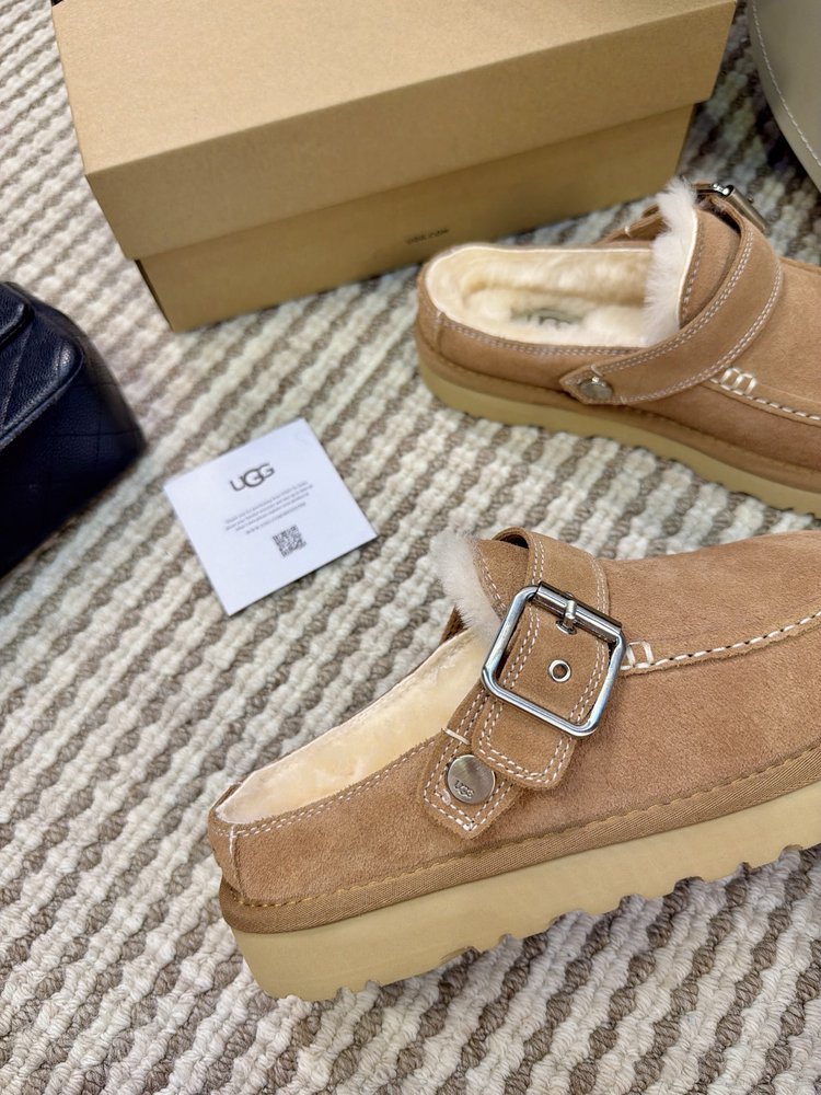 UGG 에블리나 크로그 플립플랍 001-286534