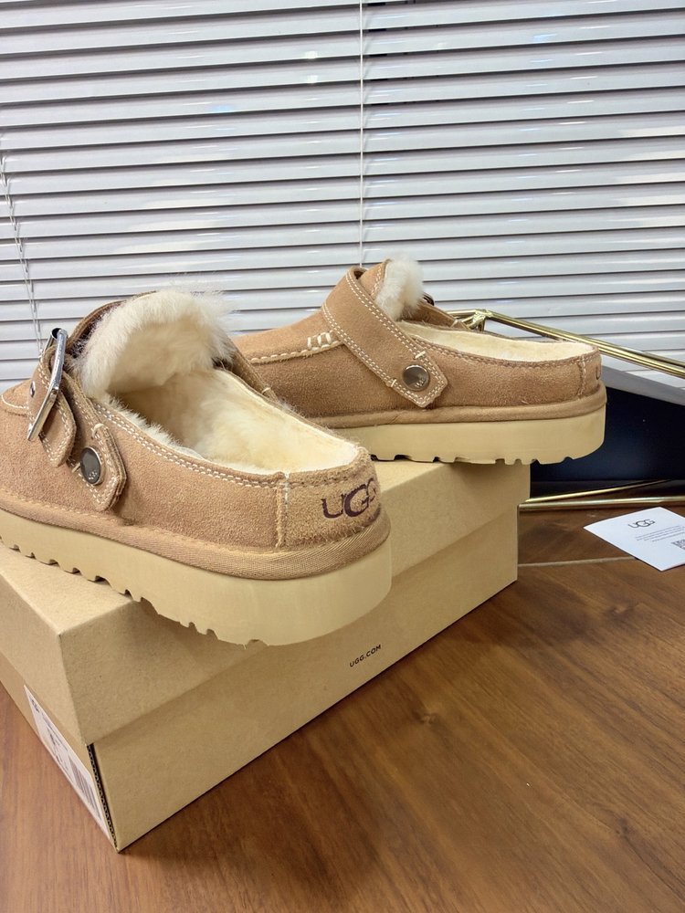 UGG 에블리나 크로그 플립플랍 001-286534