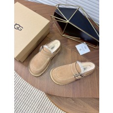 UGG 에블리나 크로그 플립플랍 001-286534