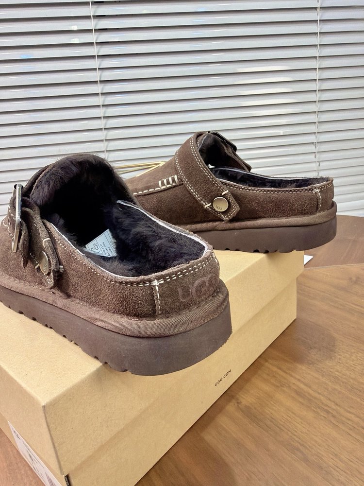 UGG 에블리나 퍼 슬리퍼 001-286535