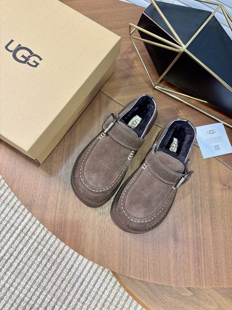 UGG 에블리나 퍼 슬리퍼 001-286535
