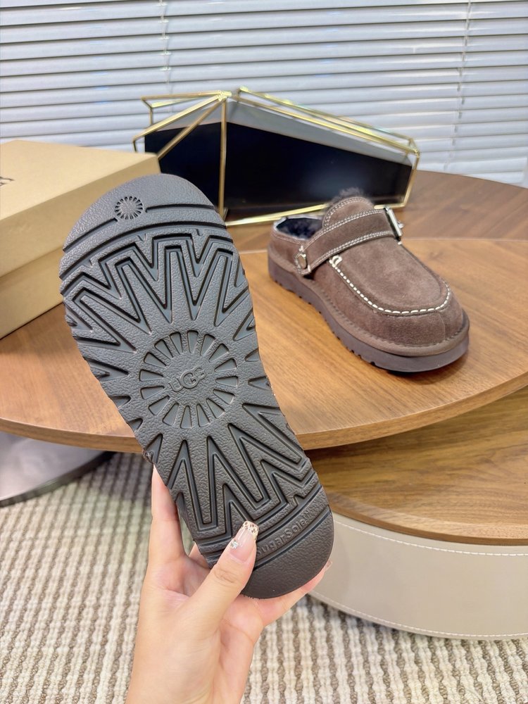 UGG 에블리나 퍼 슬리퍼 001-286535