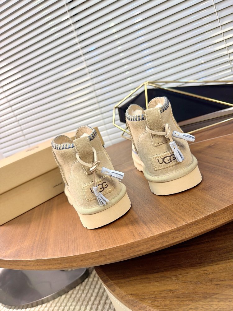 UGG 에스닉 프린지 스노우부츠 001-286543