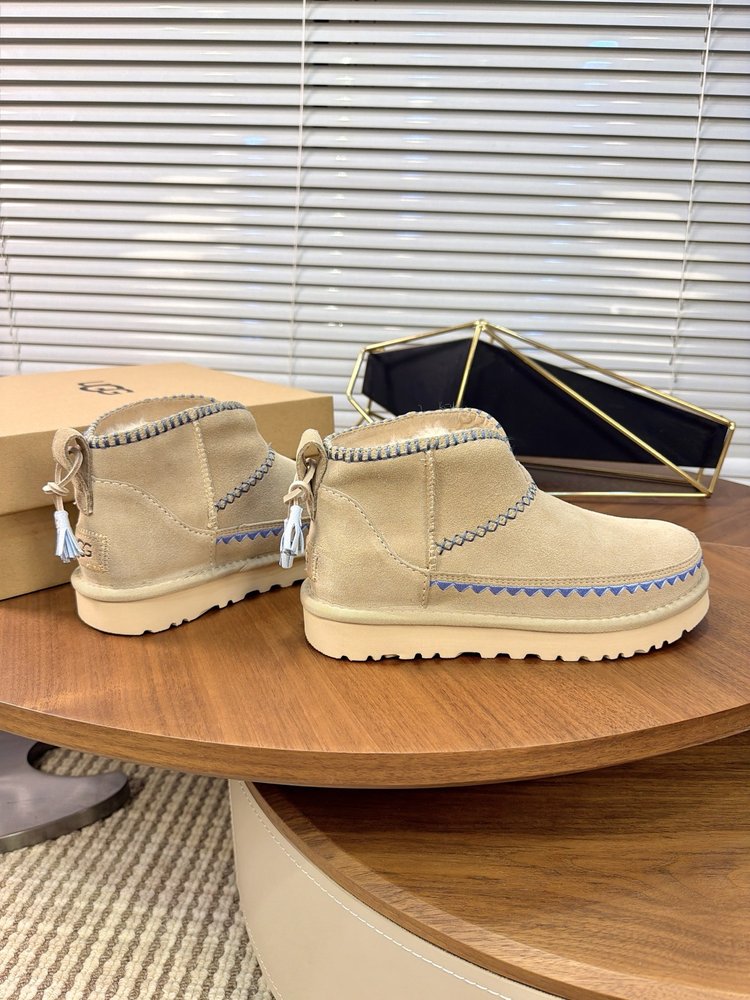 UGG 에스닉 프린지 스노우부츠 001-286543