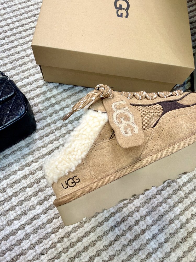 UGG 메르뮬러 캐주얼 슬리퍼 001-286552