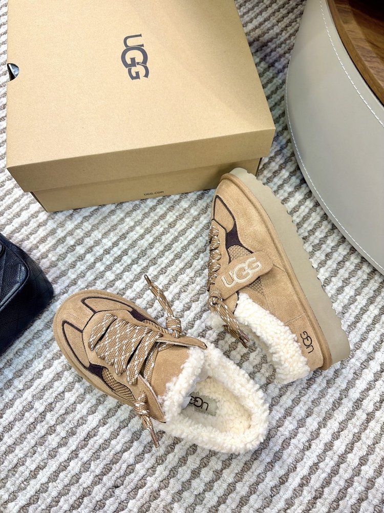 UGG 메르뮬러 캐주얼 슬리퍼 001-286552