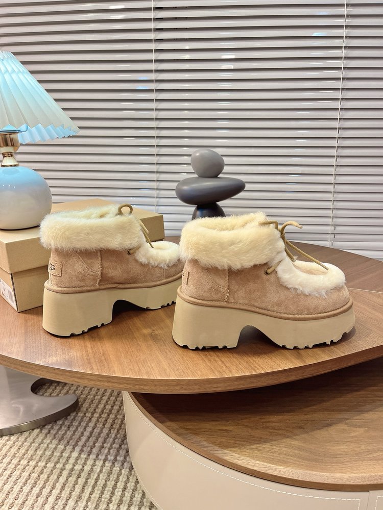 Ugg 에스미 레이스업 부츠 001-286561
