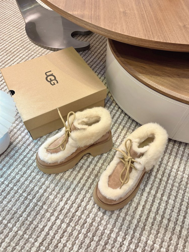 Ugg 에스미 레이스업 부츠 001-286561