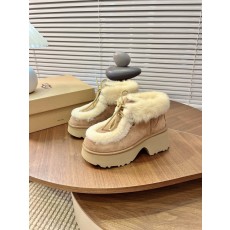 Ugg 에스미 레이스업 부츠 001-286561