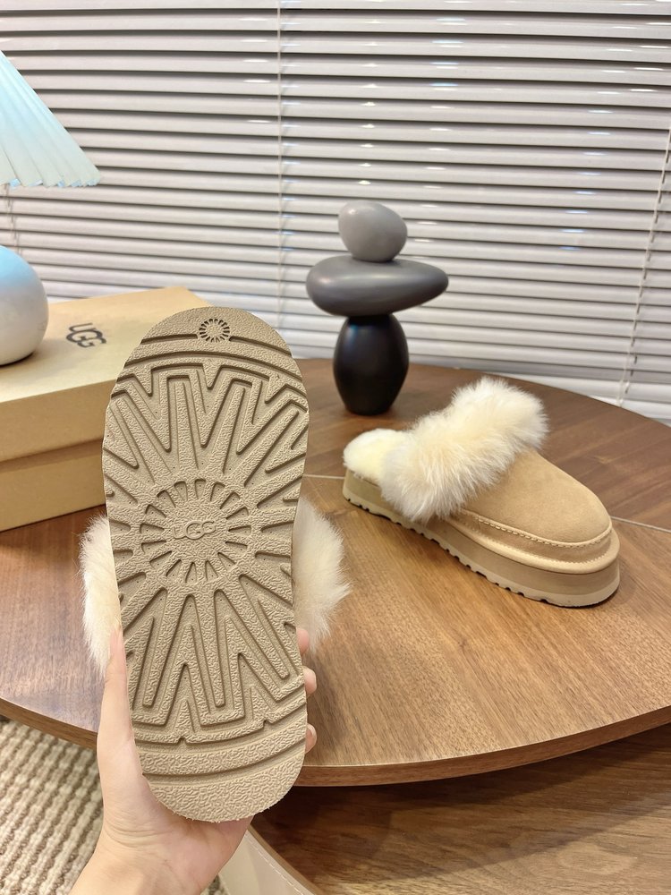 UGG 티츠쿠트 여성 털 슬리퍼 001-286563