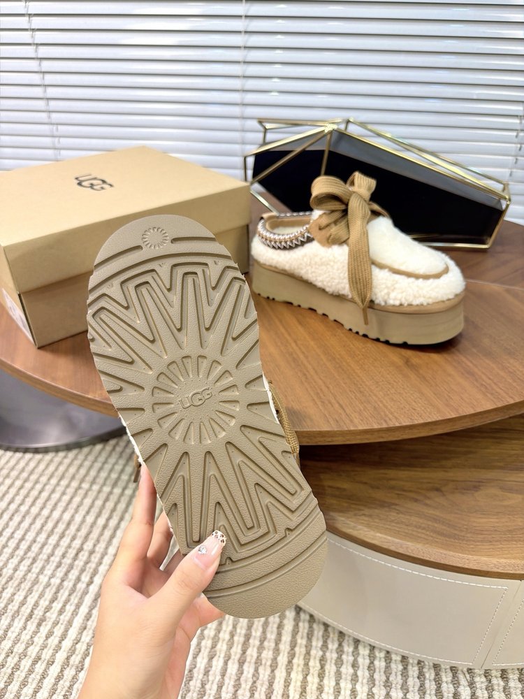 UGG 클래식 털 부츠 두께 4.5cm 001-286565