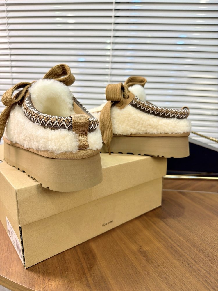 UGG 클래식 털 부츠 두께 4.5cm 001-286565