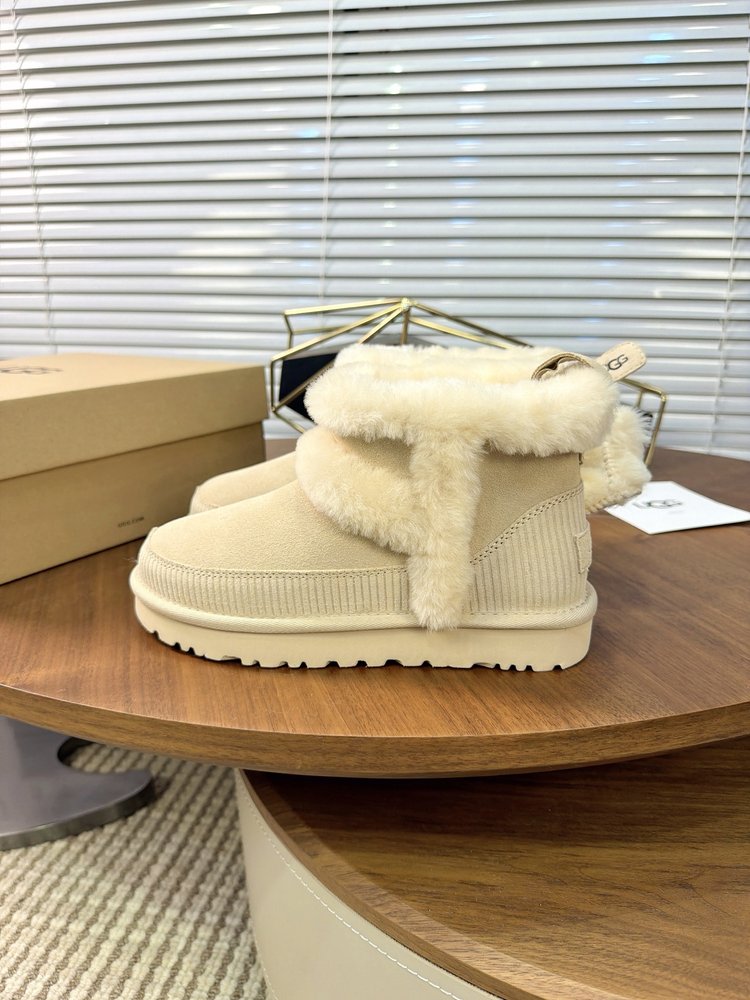 UGG 여성 클래식 미니 스노우부츠 001-286568