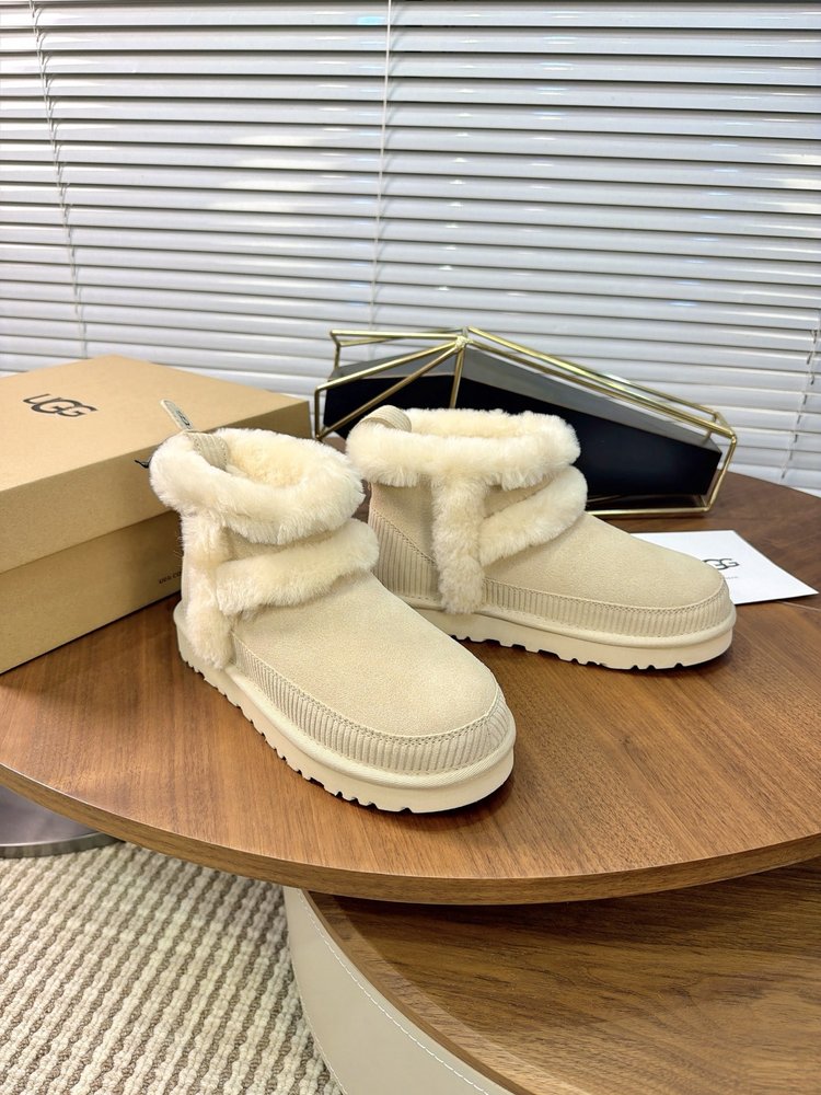 UGG 여성 클래식 미니 스노우부츠 001-286568