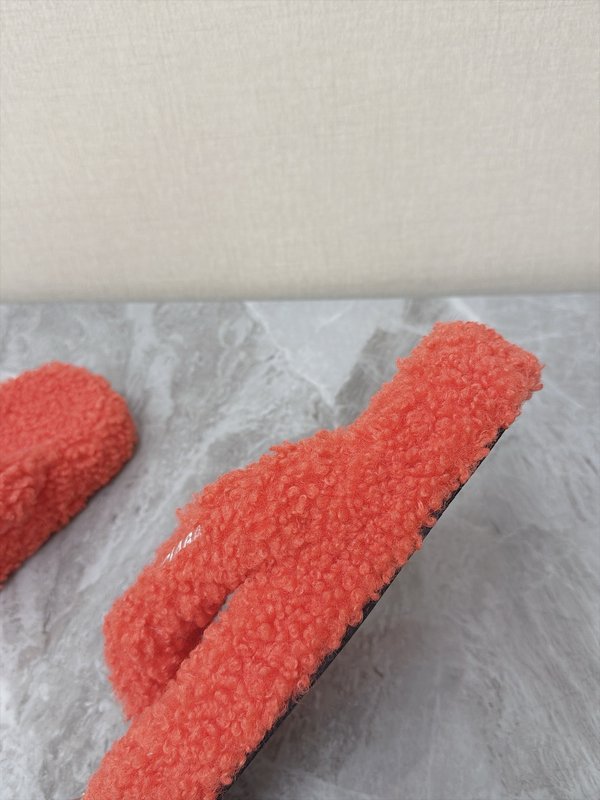 발렌시아가 커플 테디 퍼플립플롭 001-286947