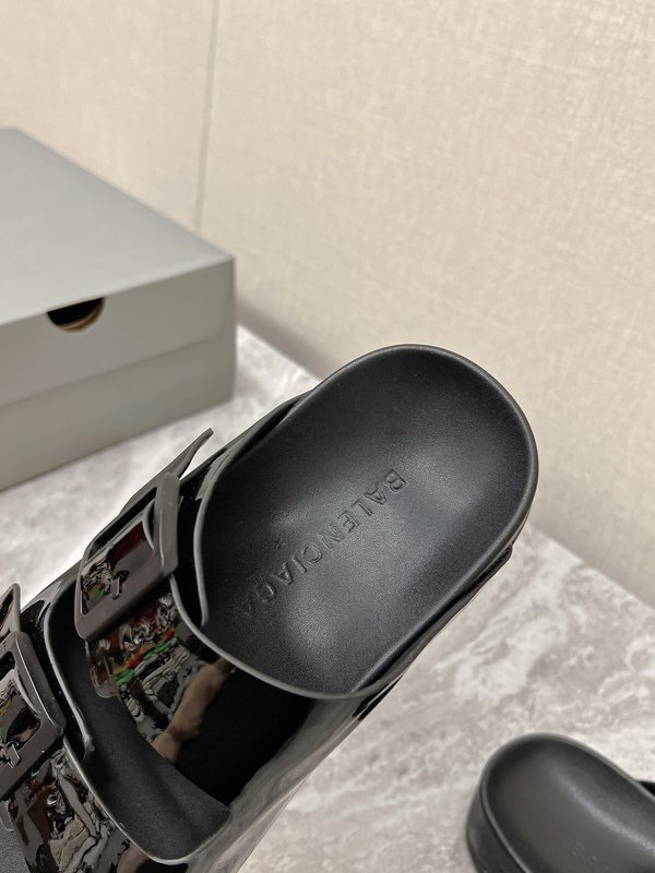 발렌시아가 텐 보르켄 커플 슬리퍼 001-286950