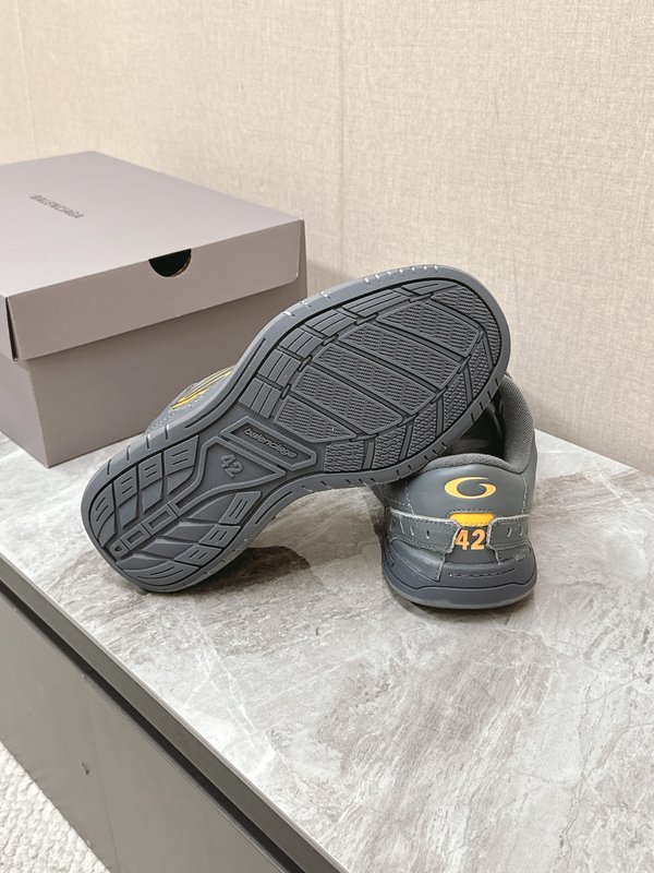 발렌시아가 햄프턴 커플 운동화 001-286959