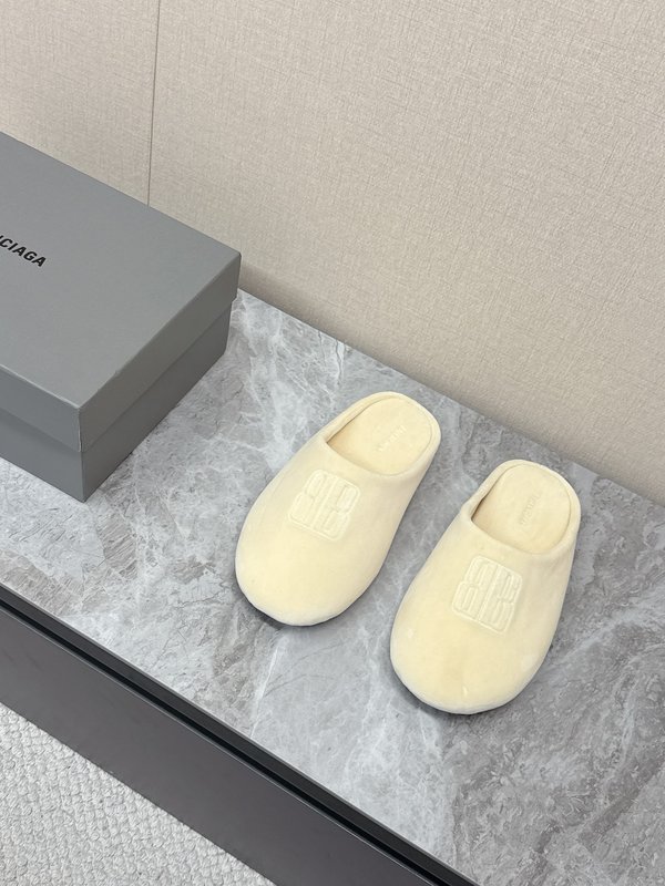 BALENCIAGA 커플 슬리퍼 001-286963