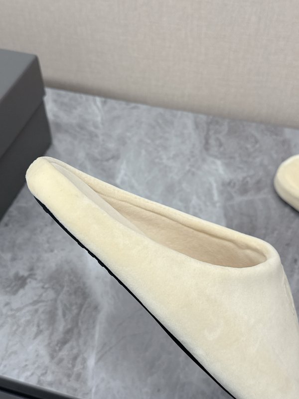 BALENCIAGA 커플 슬리퍼 001-286963