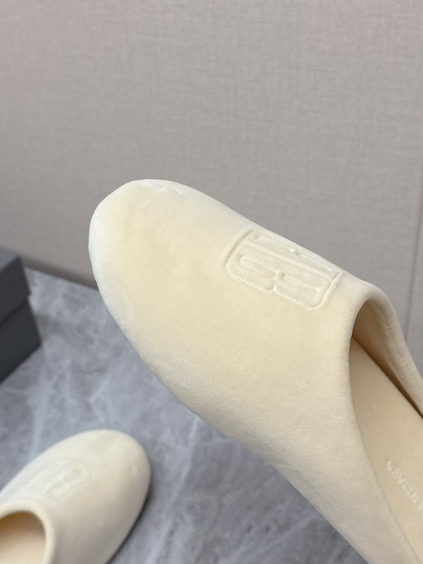BALENCIAGA 커플 슬리퍼 001-286963