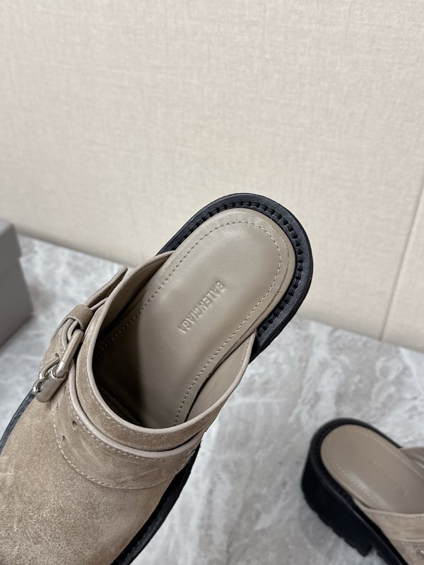 발렌시아가 두꺼운 밑창 메탈 버클 뮬 보켄 슬리퍼 001-286975