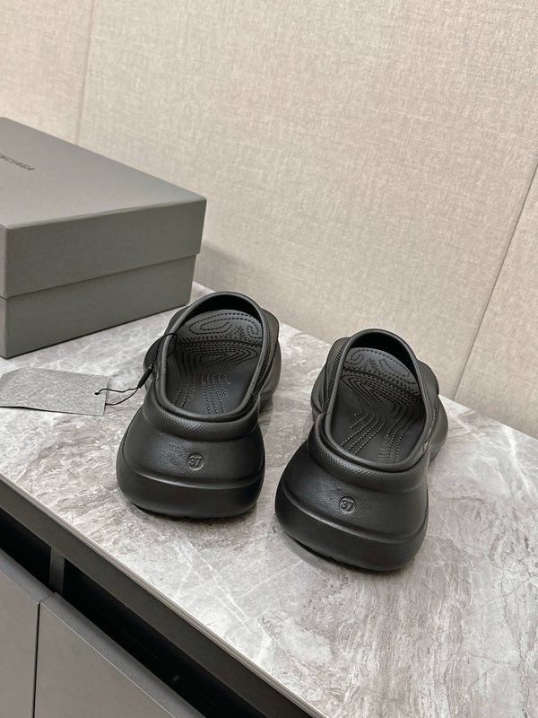 발렌시아가 봄여름 슬리퍼 001-286977