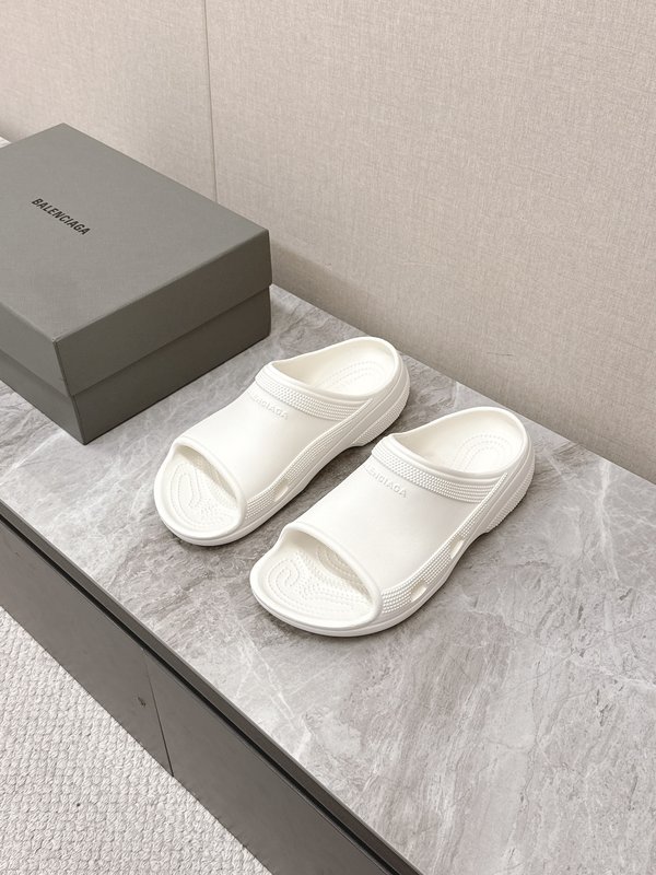 발렌시아가 커플 슬리퍼 001-286982