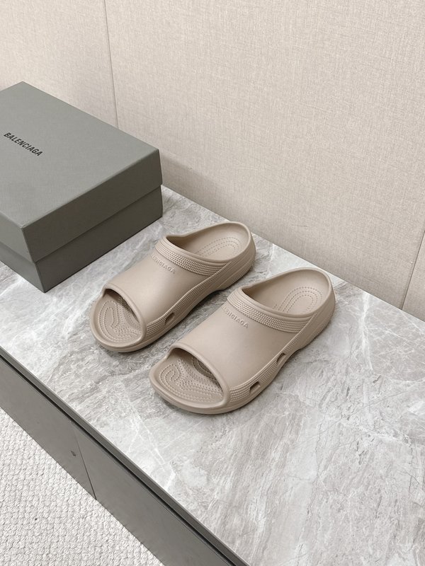 발렌시아가 봄여름 커플 슬리퍼 001-286983