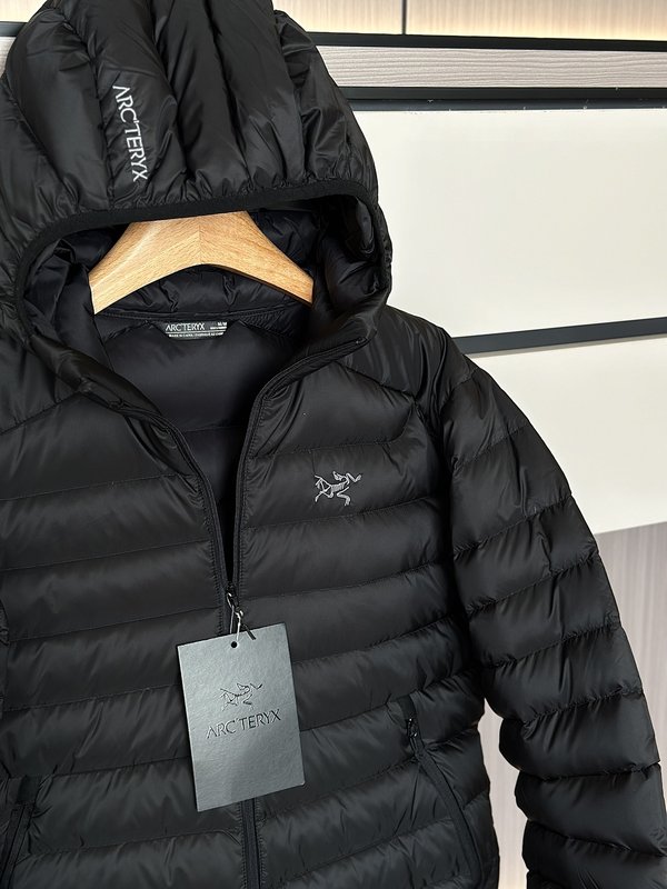 아크테릭스 Cerium 경량 보온 다운점퍼 001-287073